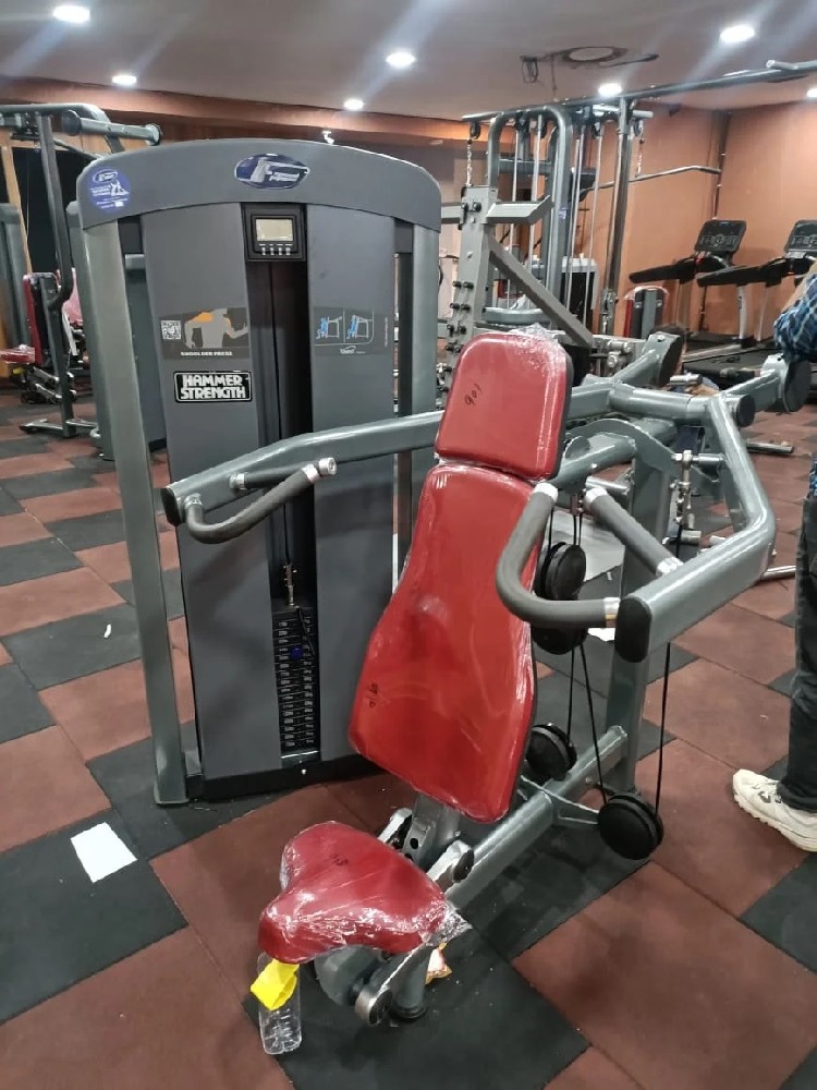 Shoulder Press Gym Equipment